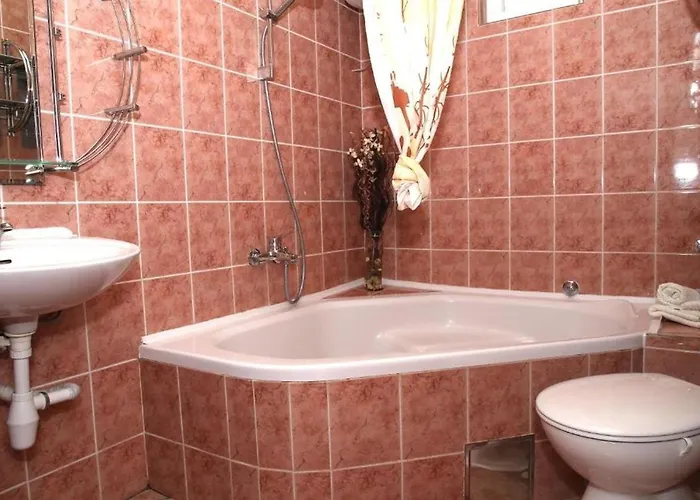 In With Sea View, Terrace, Air Conditioning, W-lan 5065-1 公寓 特罗吉尔