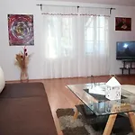 Apartament In With Sea View, Terrace, Air Conditioning, W-lan 5065-1 *
